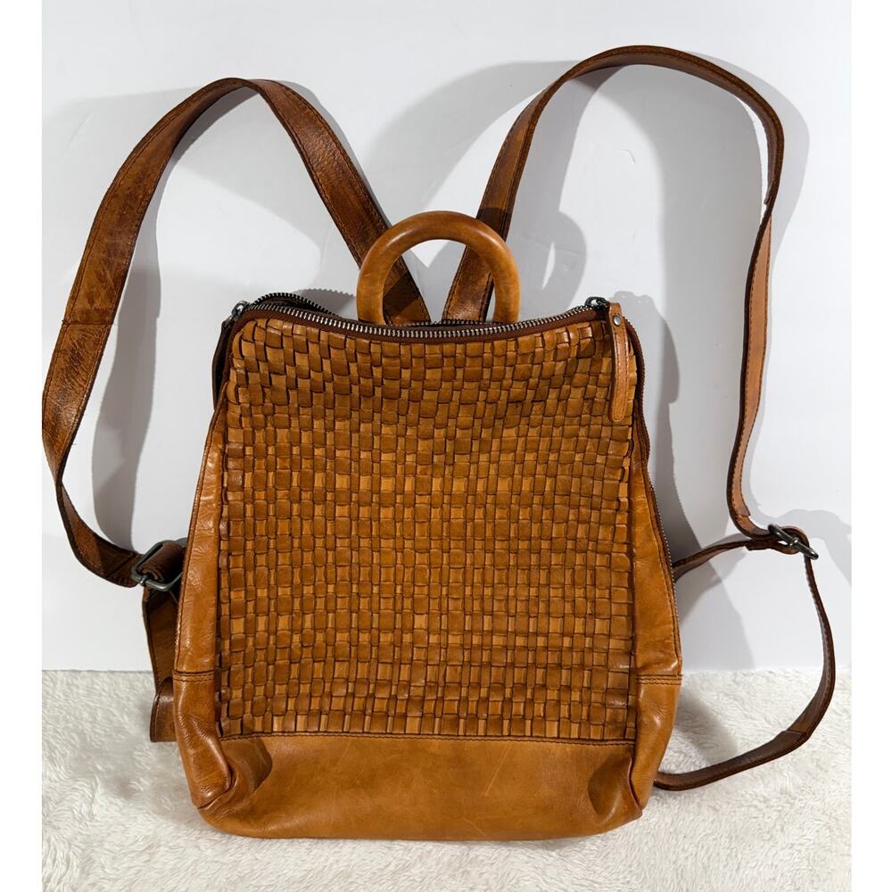 Valenca Holland Genuine Leather Backpack Made in India Excellent Condition
